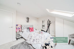 Photo 14- click for photo gallery